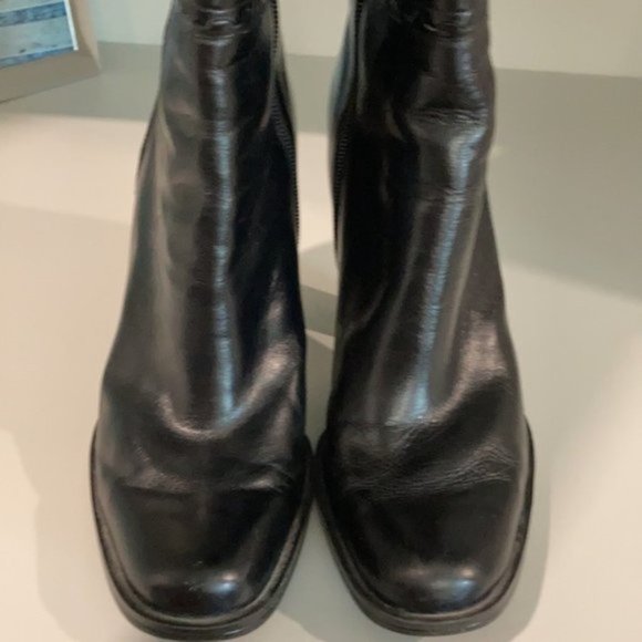 Nine West Black Leather Heeled Knee high Tall Shaft Boots 9 - Picture 8 of 16